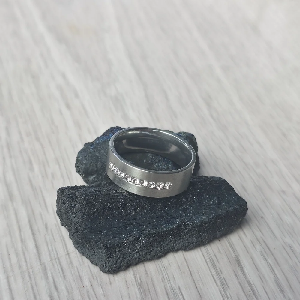 New Stainless Steel Men's Ring with Cubic Zirconia Accents Size 11